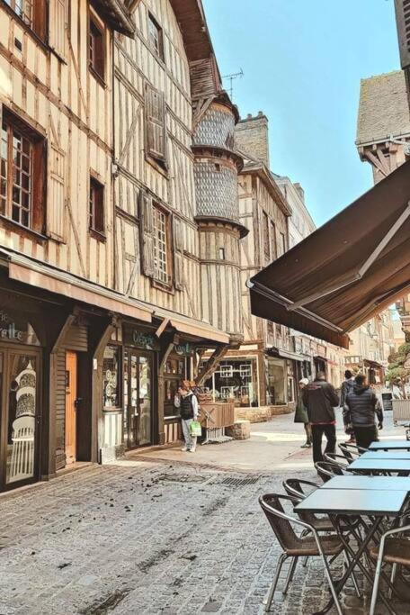La Maison Des Delices Dosches Kültér fotó